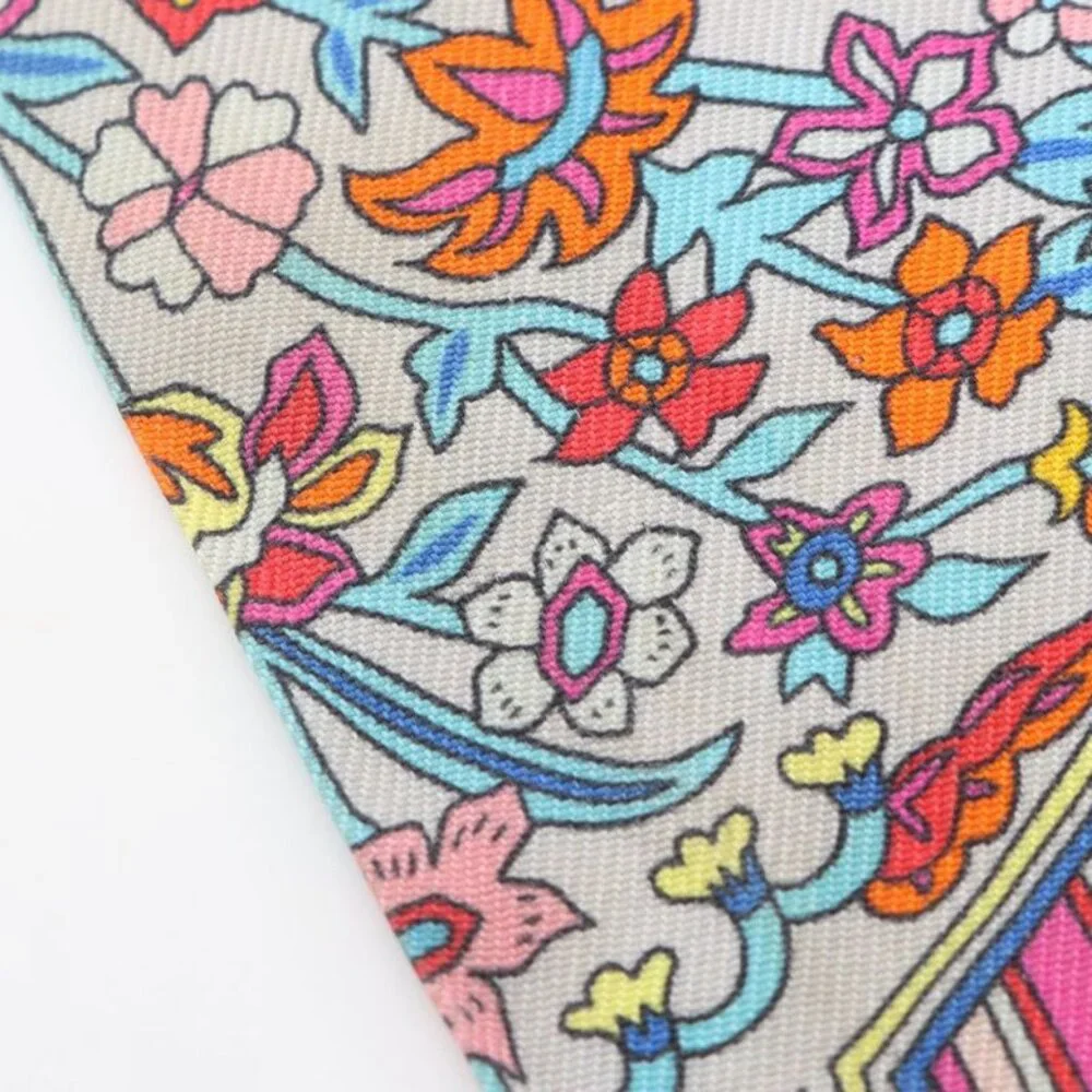 ★SOLD★ Hermes Scarf Twill Tapis Persans Silk Gray Multicolor - Picture 8 of 10